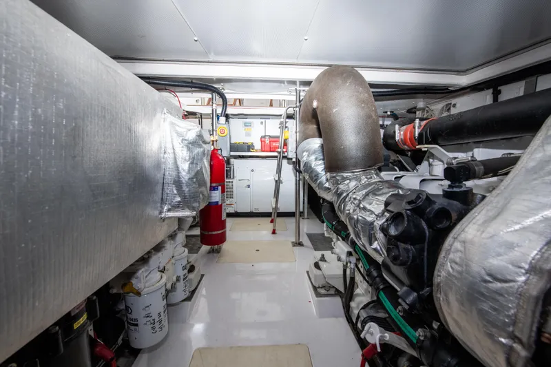 777 Yacht Photos Pics 