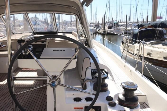 2021 Beneteau 54 