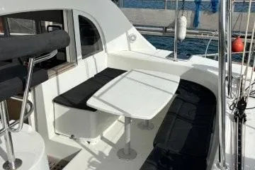 Mopy II Yacht Photos Pics Lagoon 380