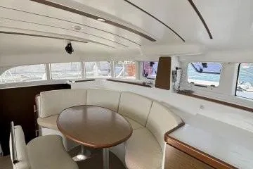 Mopy II Yacht Photos Pics Lagoon 380