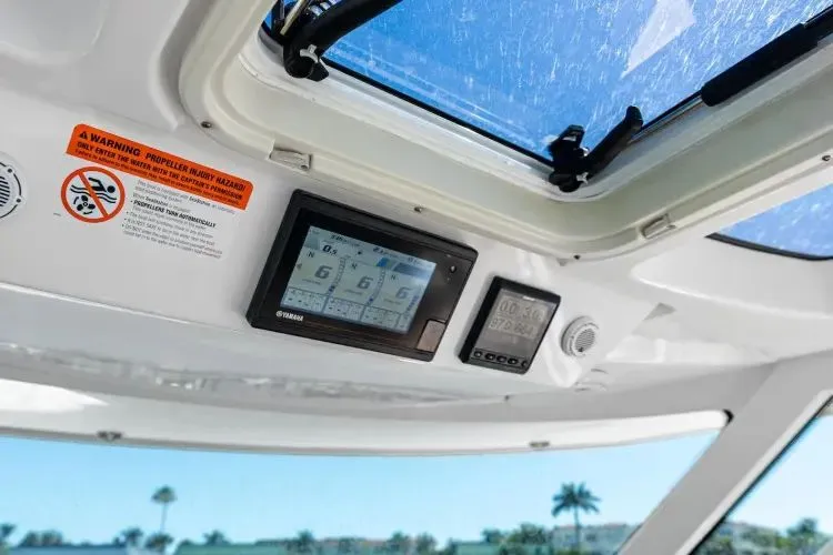 Lunasea Yacht Photos Pics 2018 Tiara Sport Ls - Image 48