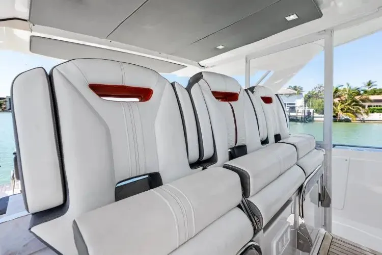 Lunasea Yacht Photos Pics 2018 Tiara Sport Ls - Image 46