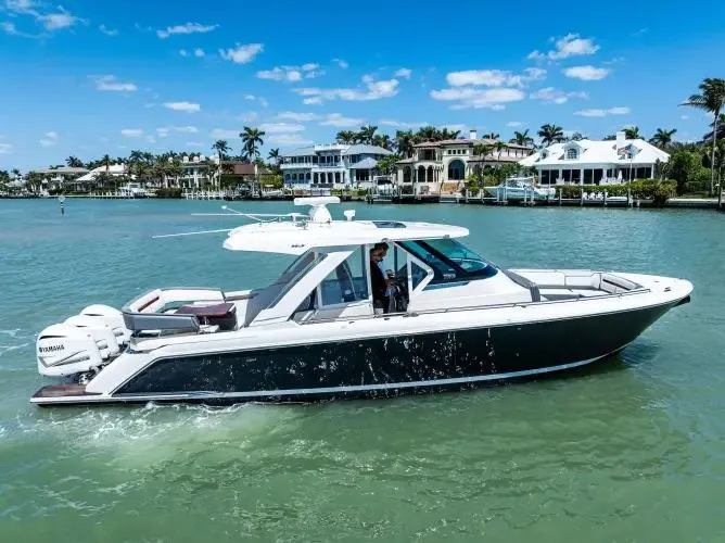 Lunasea Yacht Photos Pics 2018 Tiara Sport Ls - Image 13