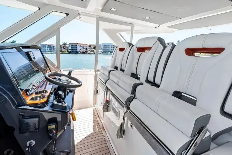 Lunasea Yacht Photos Pics 2018 Tiara Sport Ls - Image 47