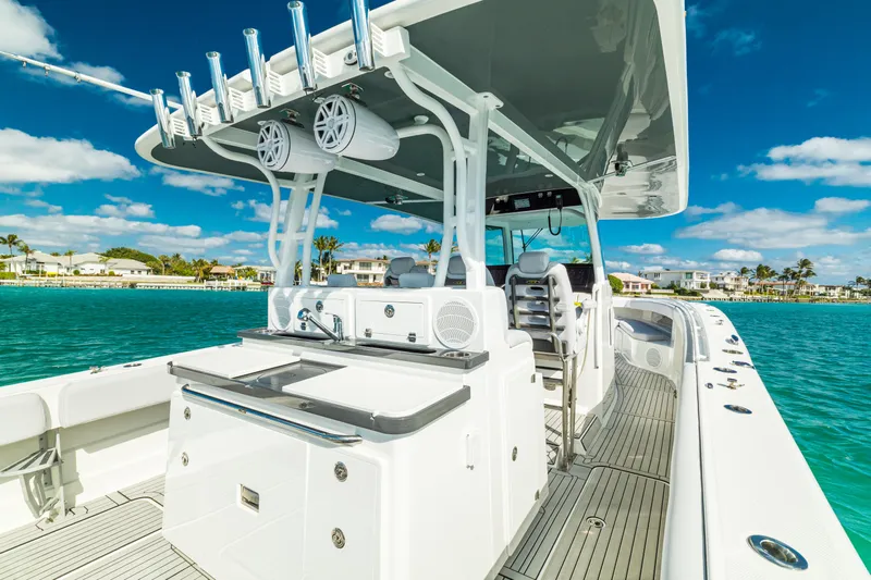 42aon19 Yacht Photos Pics 