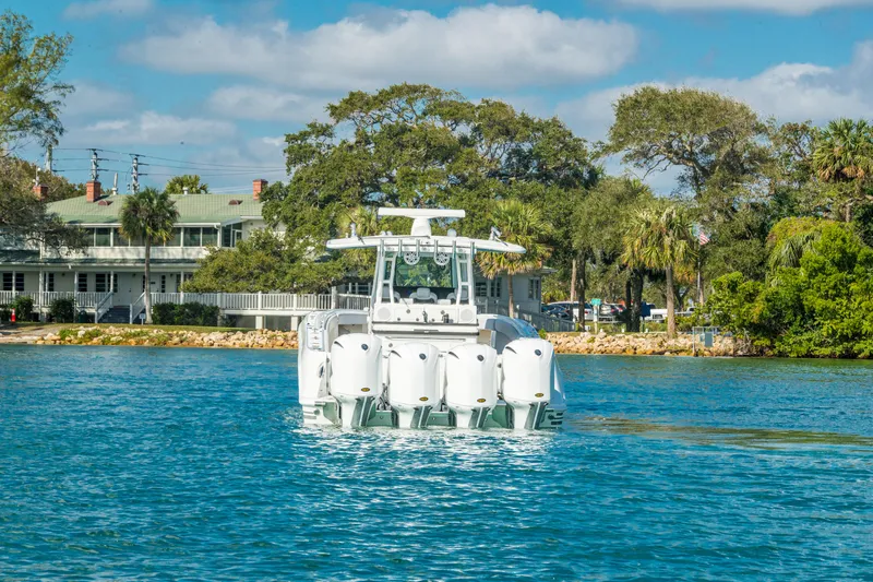 42aon19 Yacht Photos Pics 