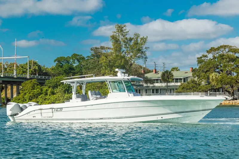 42aon19 Yacht Photos Pics 