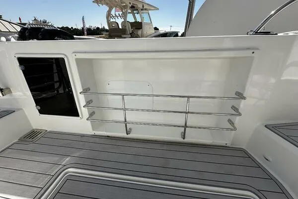 Keys Please! Yacht Photos Pics 