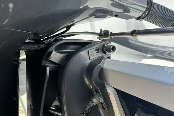 Keys Please! Yacht Photos Pics 