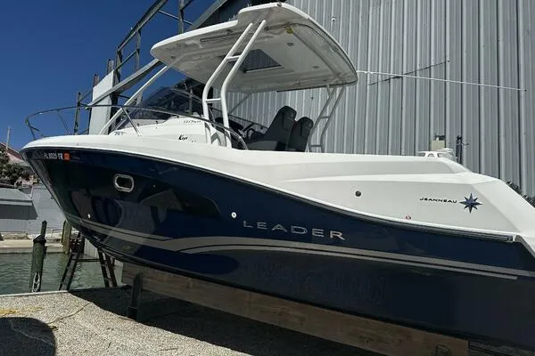 Keys Please! Yacht Photos Pics 