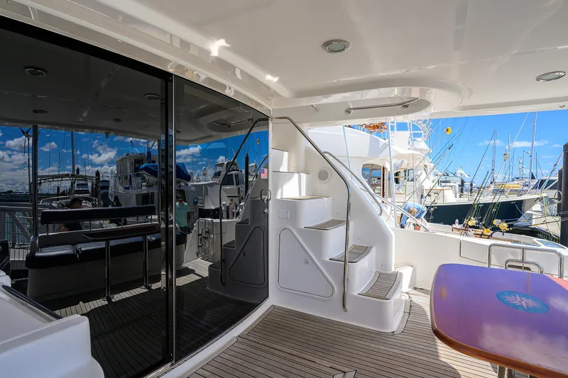 Aye Roller Yacht Photos Pics Neptunus 62 AYE ROLLER - Aft Deck