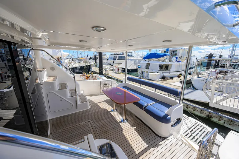 Aye Roller Yacht Photos Pics Neptunus 62 AYE ROLLER - Aft Deck