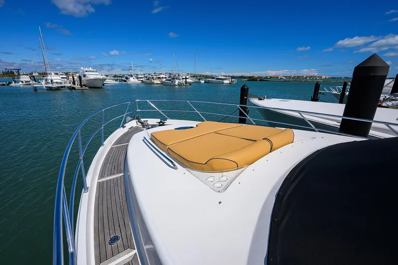 Aye Roller Yacht Photos Pics Neptunus 62 AYE ROLLER - Bow & Sunpad