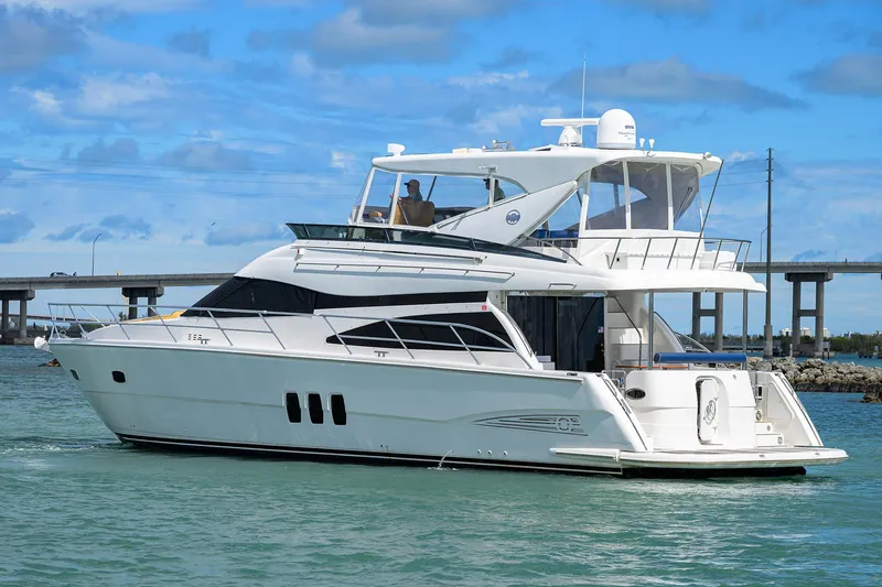 Aye Roller Yacht Photos Pics Neptunus 62 AYE ROLLER - Port Aft Profile