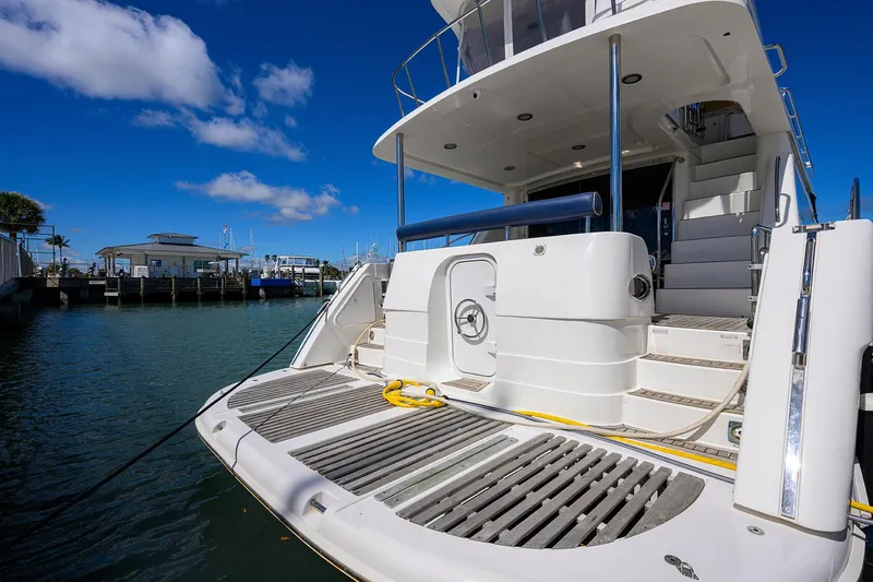 Aye Roller Yacht Photos Pics Neptunus 62 AYE ROLLER - Swim Platform