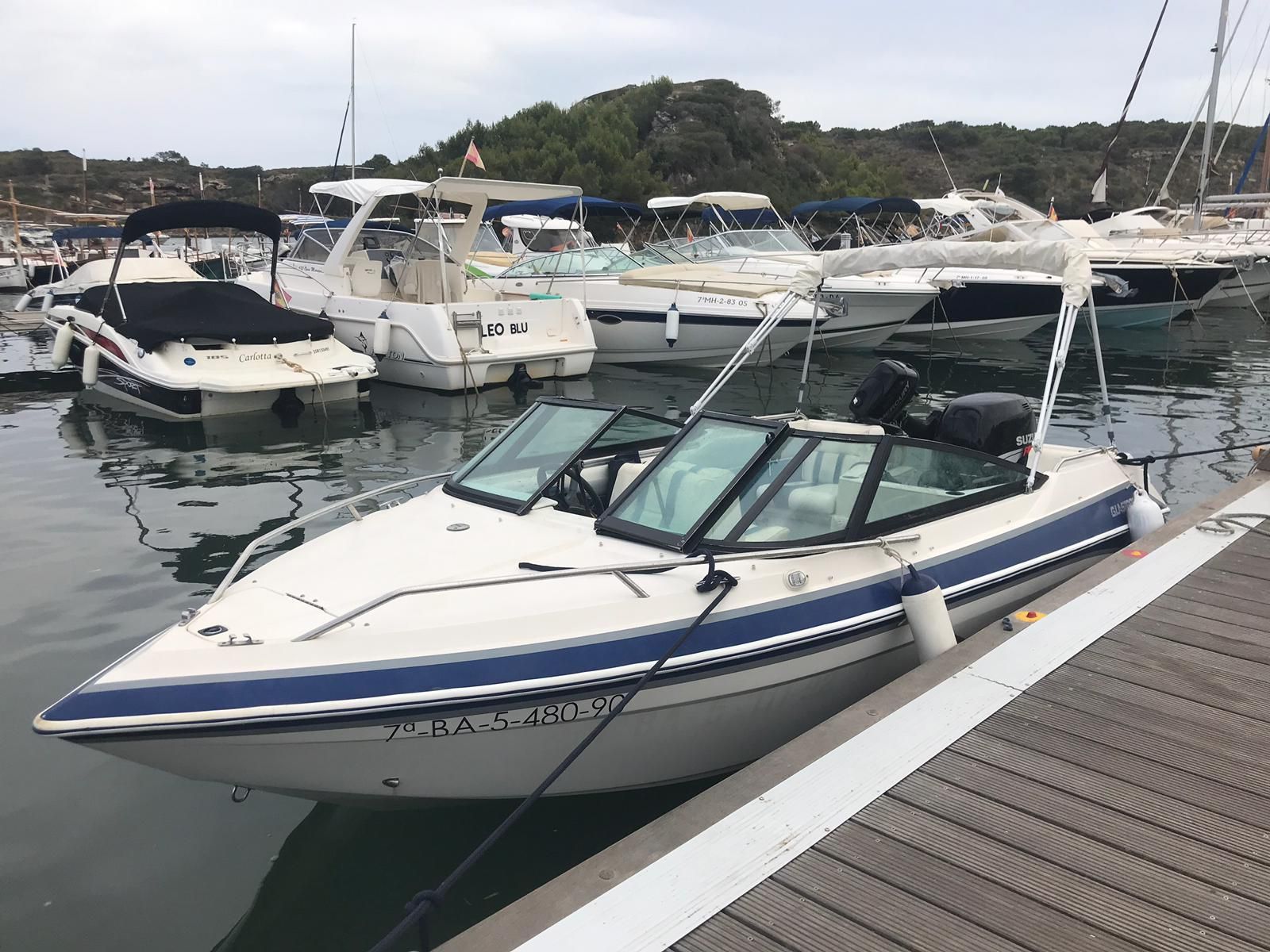 1990 Glastron Futura 170