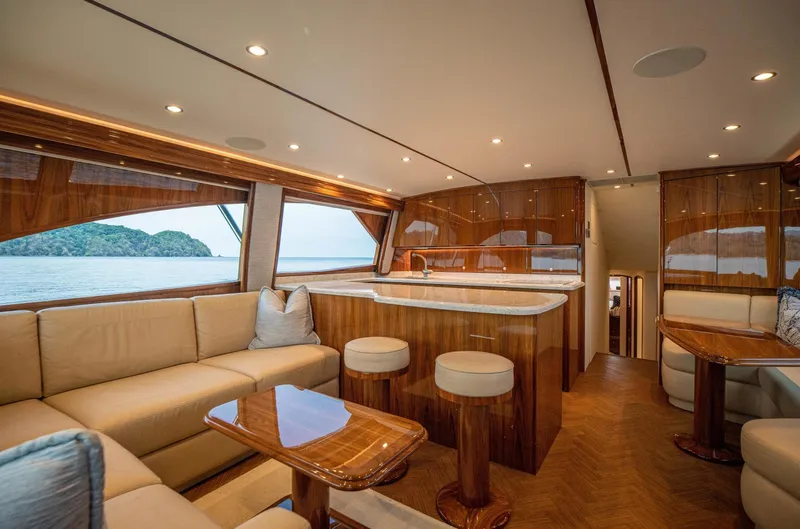 Absolut Yacht Photos Pics 