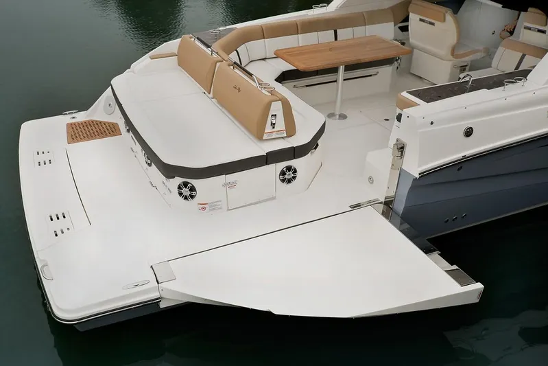 Sensei I Yacht Photos Pics Manufacturer Provided Image: 2021 Sea Ray SLX 400 boat with spacious deck and seating area.