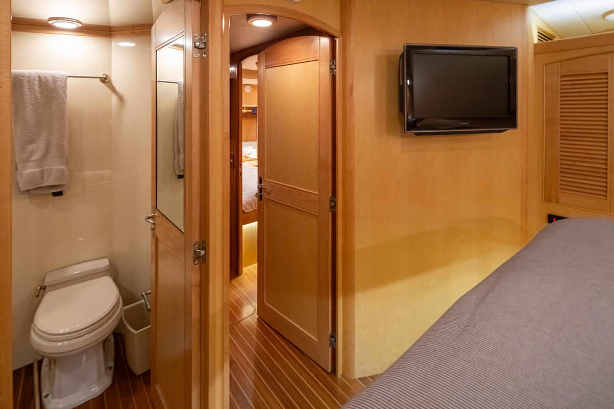 2003 Marlow 72 