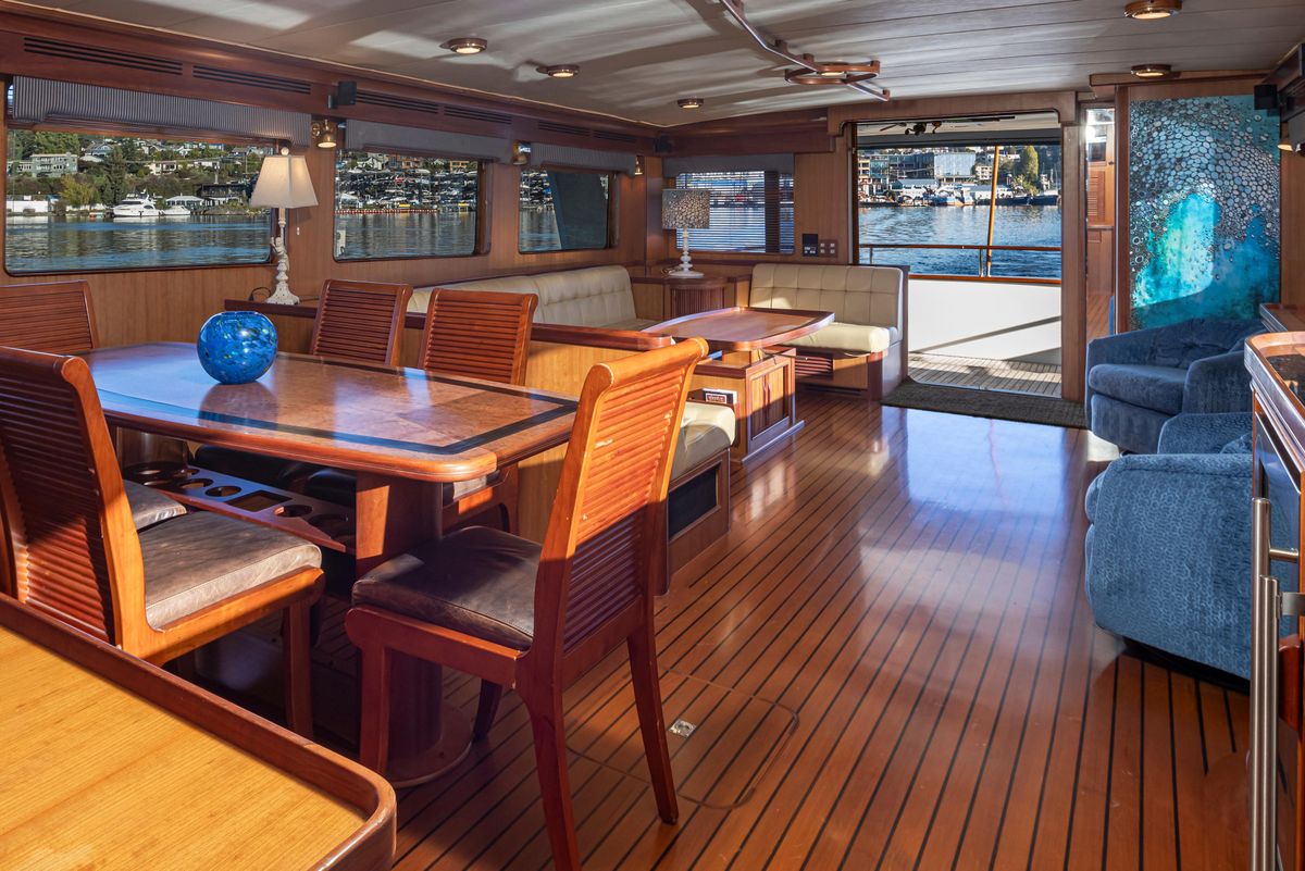 2003 Marlow 72 