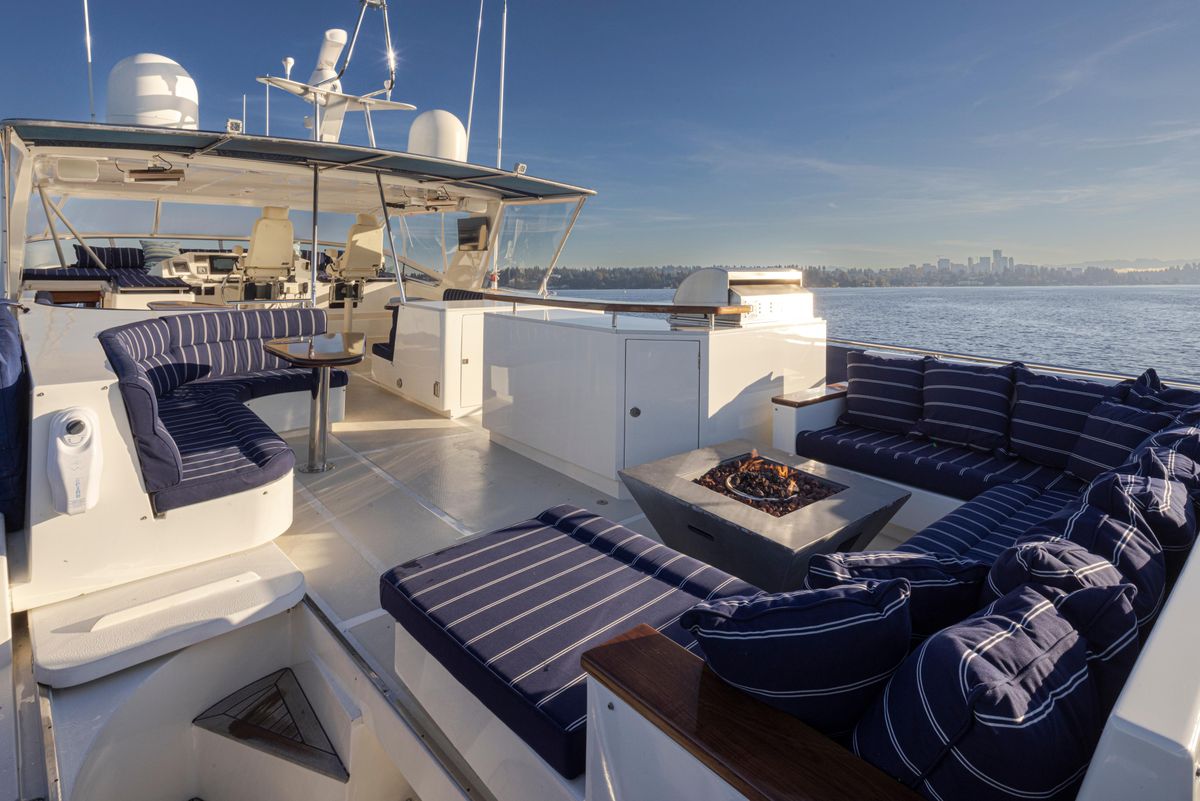 2003 Marlow 72 