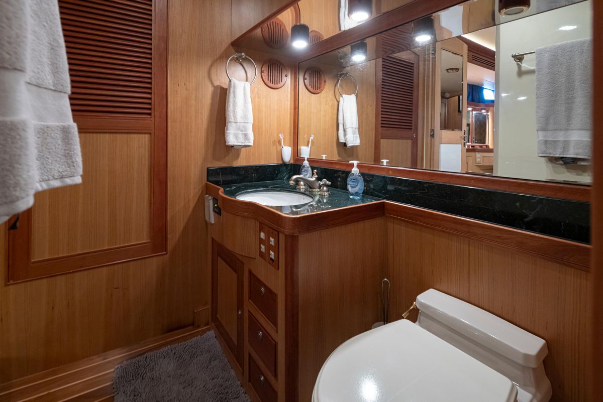 2003 Marlow 72 