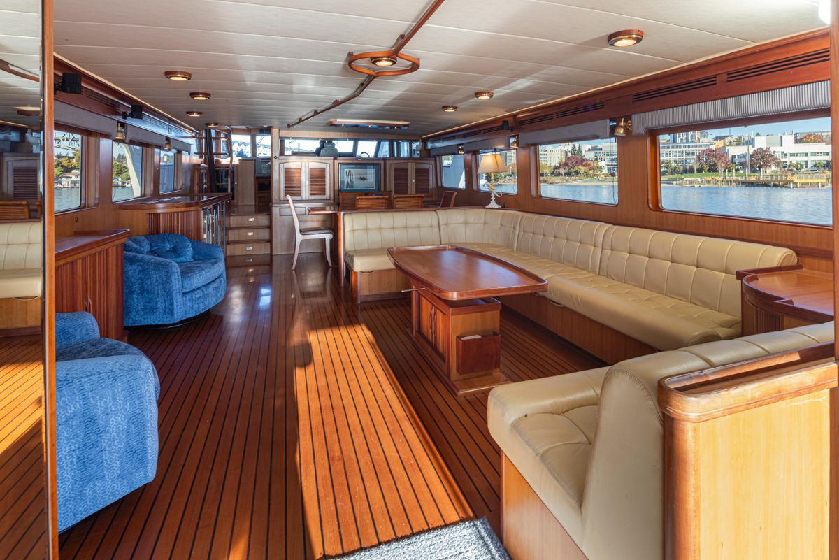 2003 Marlow 72 