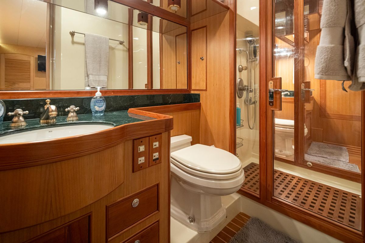 2003 Marlow 72 