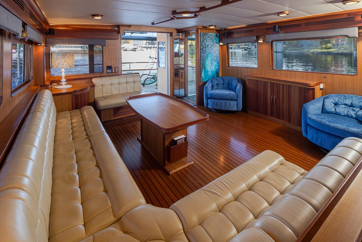 2003 Marlow 72 