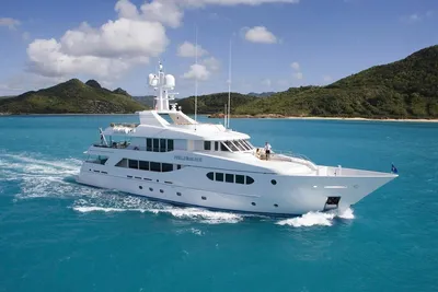Hakvoort Custom 38m