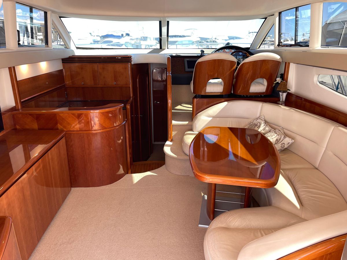 2005 Princess 43 