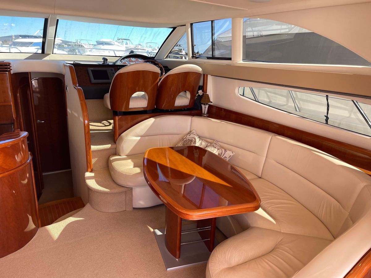 2005 Princess 43 