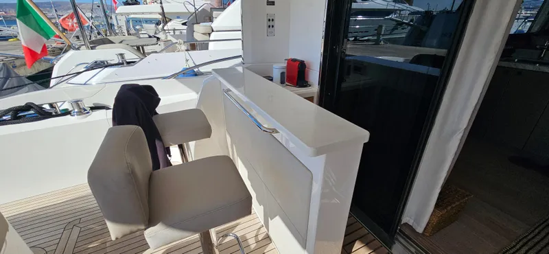  Yacht Photos Pics Luxury Sunseeker Manhattan 66 yacht deck with seating, 2019 model.