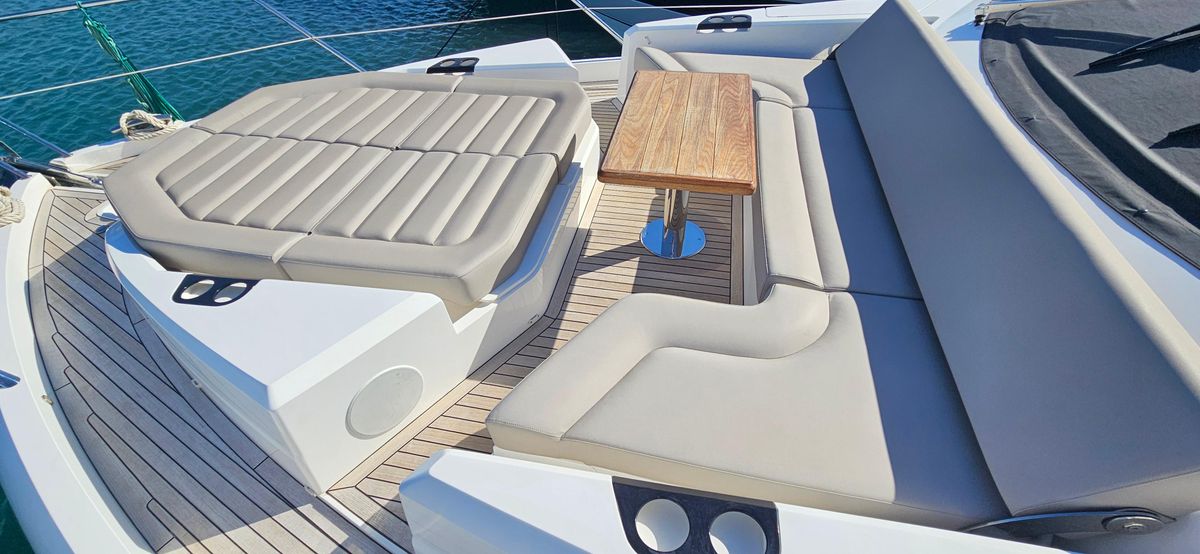 2019 Sunseeker 68 