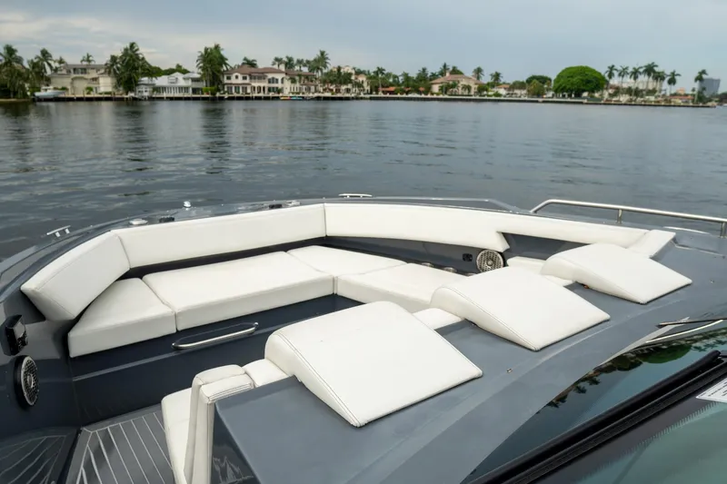 Di Blue Yacht Photos Pics 2022 Cruisers Yachts 38 GLS with spacious seating on calm waters.