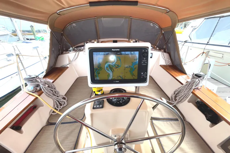 Cool Change Yacht Photos Pics 