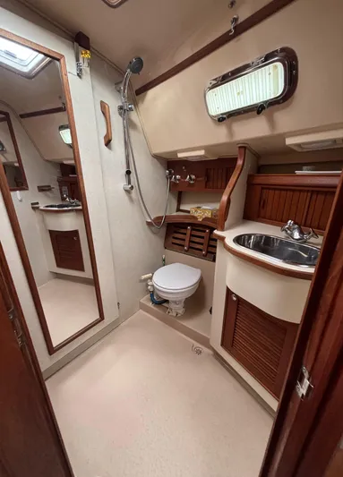 Cool Change Yacht Photos Pics 