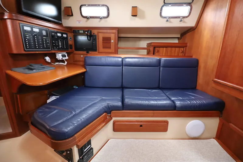 Cool Change Yacht Photos Pics 