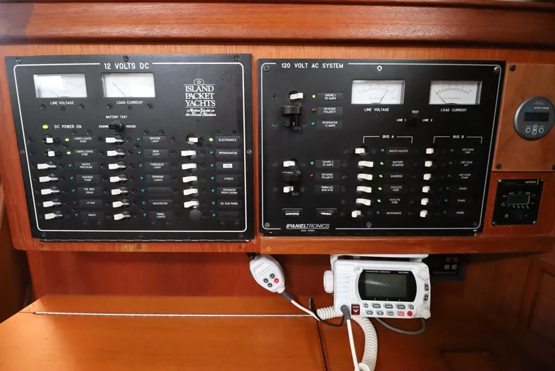 Cool Change Yacht Photos Pics 