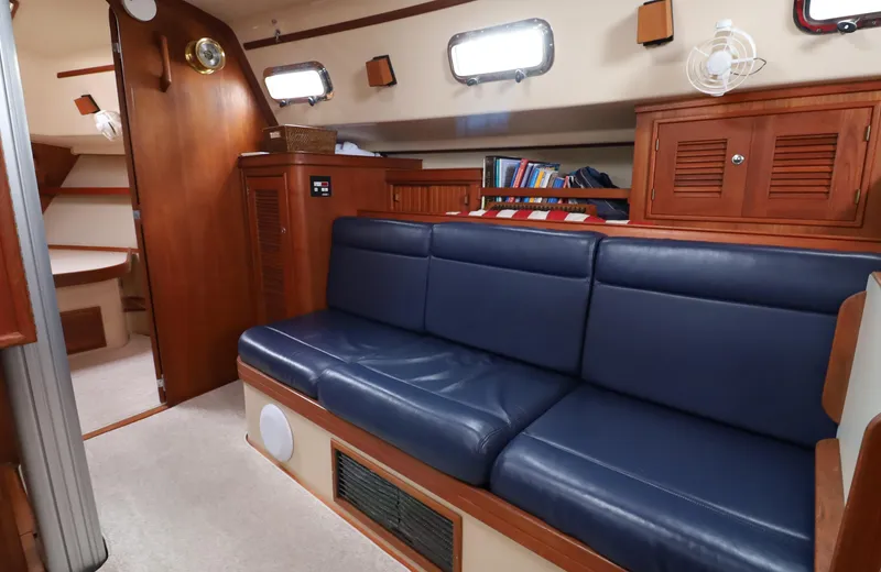 Cool Change Yacht Photos Pics 