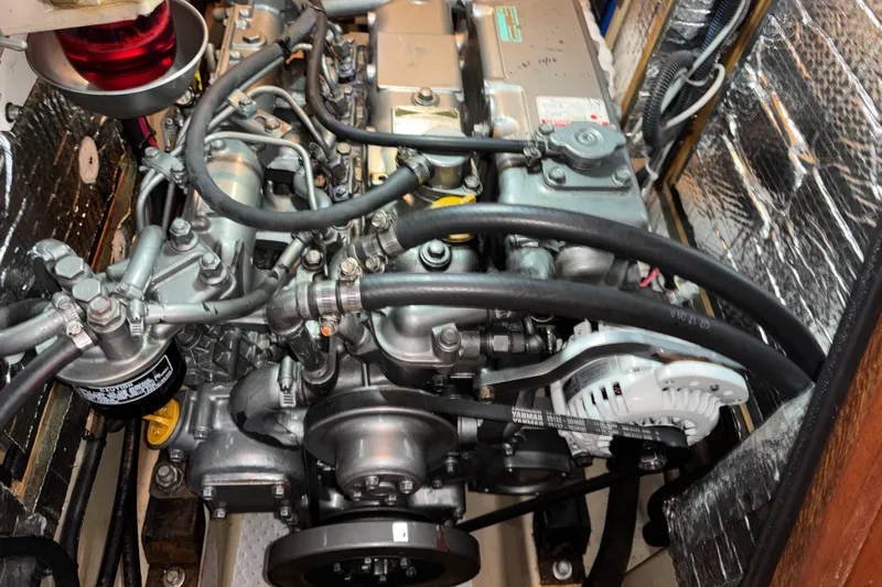 Cool Change Yacht Photos Pics 