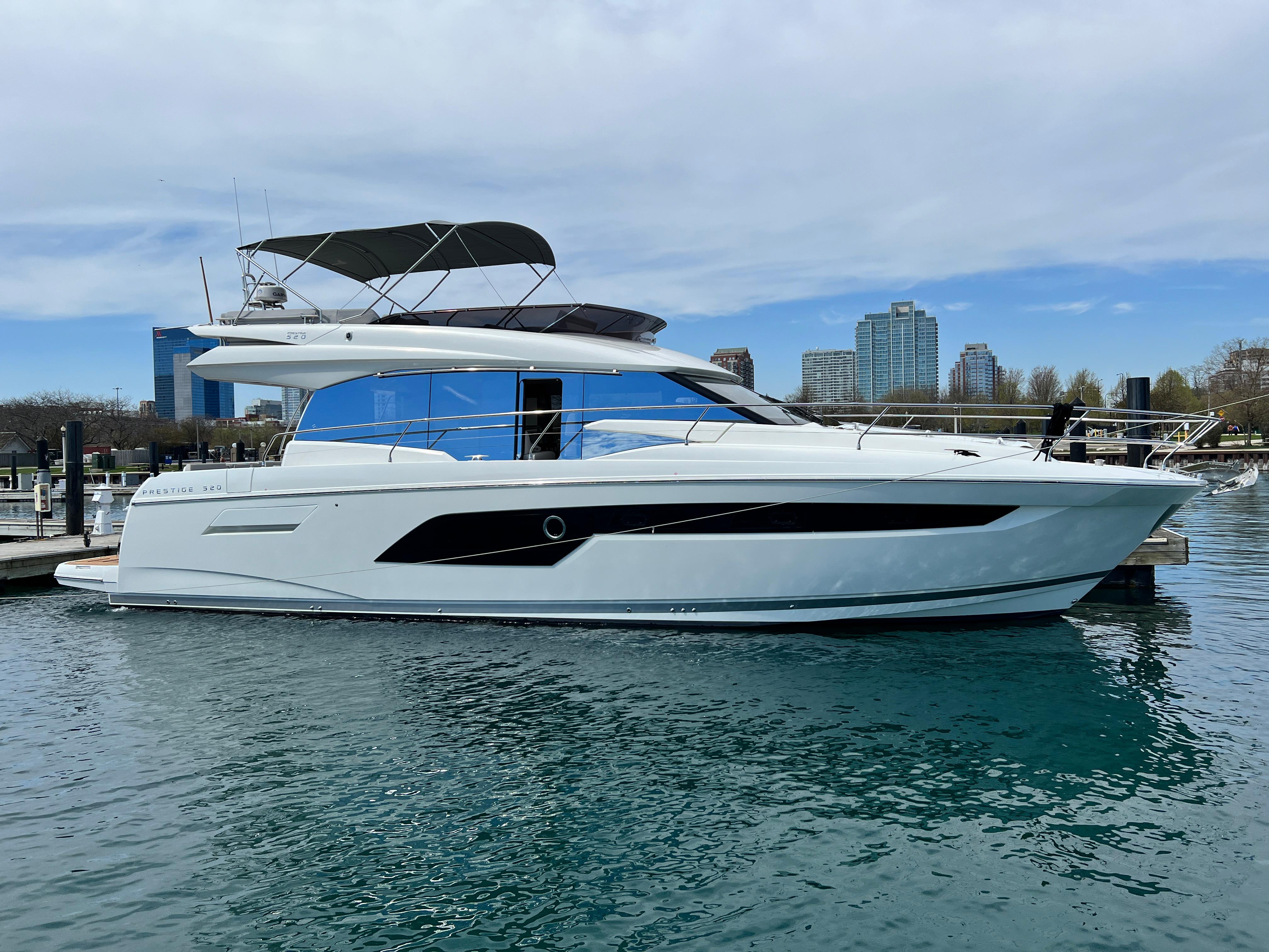 2024 Prestige 520 Flybridge Bateaux flybridge à vendre YachtWorld