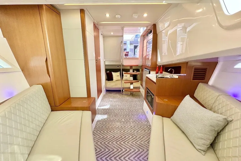  Yacht Photos Pics Manufacturer Provided Image