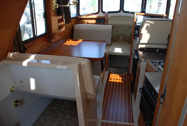 Trade Yacht Photos Pics 