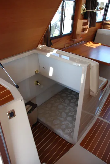 Trade Yacht Photos Pics 