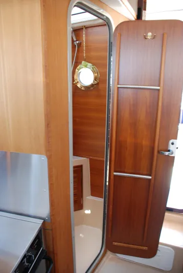 Trade Yacht Photos Pics 