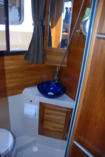 Trade Yacht Photos Pics 