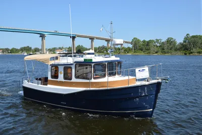 Ranger Tugs R-27