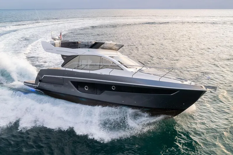  Yacht Photos Pics Manufacturer Provided Image