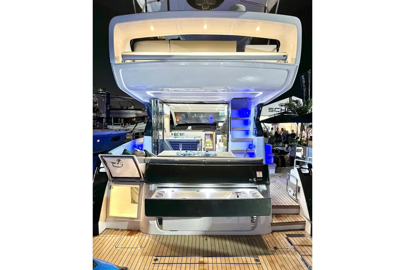  Yacht Photos Pics Manufacturer Provided Image